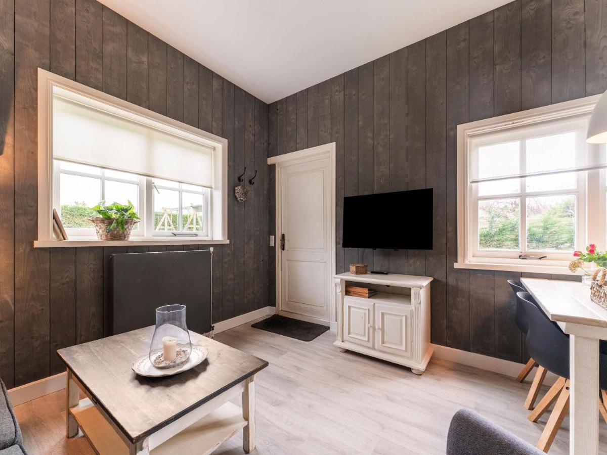 Quaint Summer Holiday Home In Egmond Binnen Luaran gambar