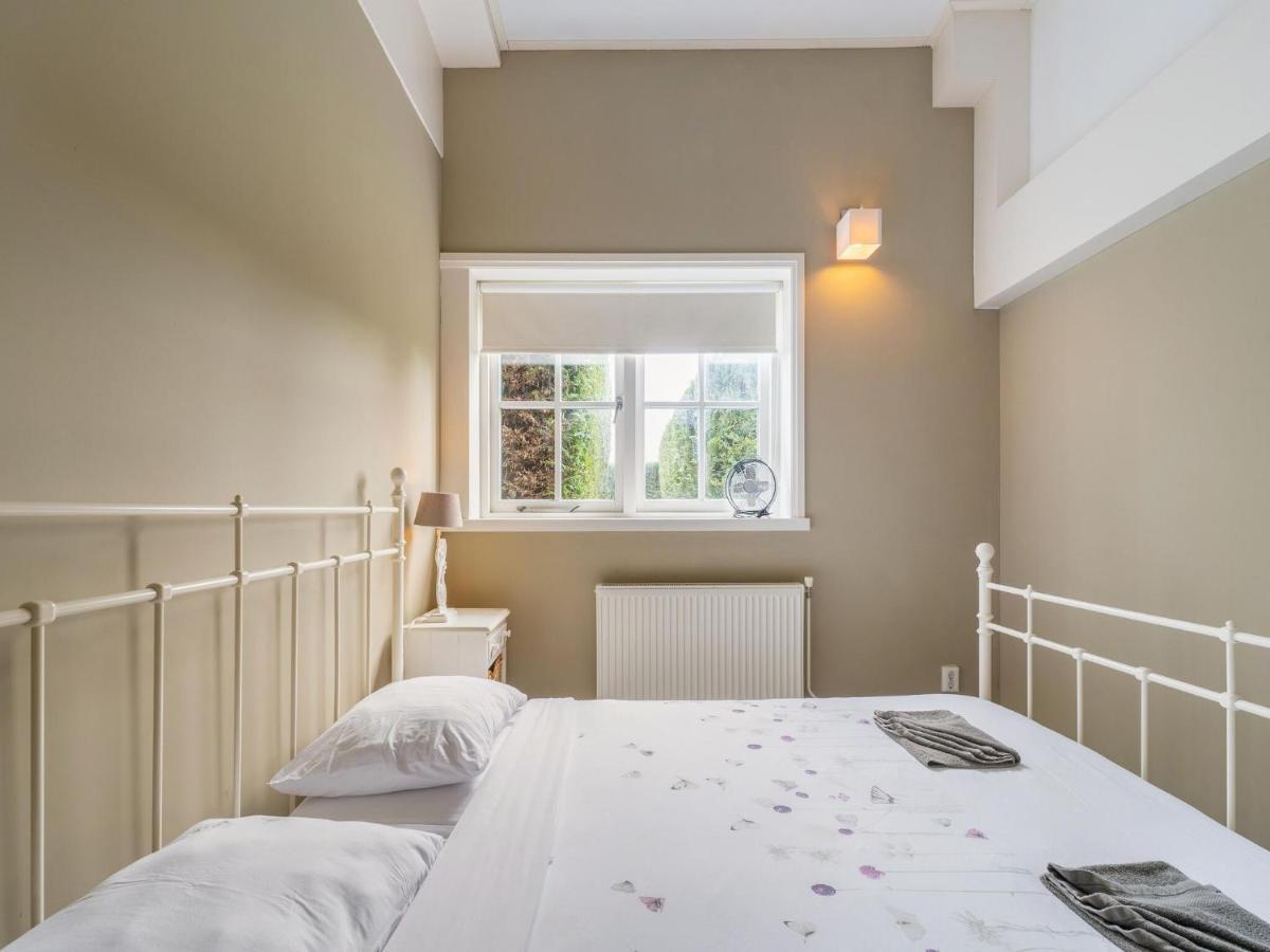 Quaint Summer Holiday Home In Egmond Binnen Luaran gambar