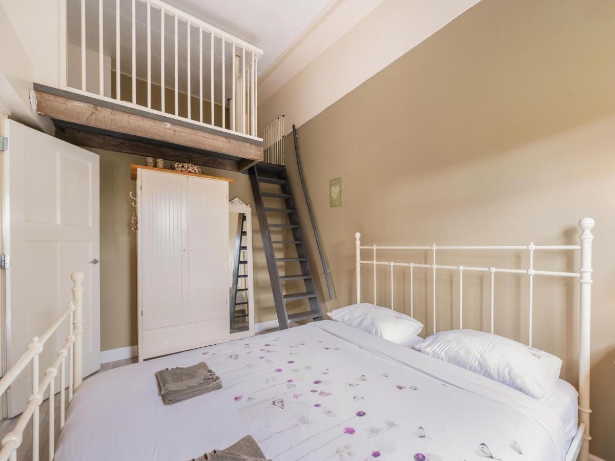 Quaint Summer Holiday Home In Egmond Binnen Luaran gambar